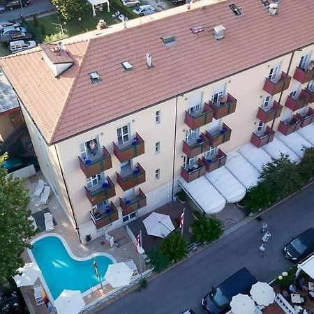 Aron Hotel Rimini Dış mekan fotoğraf