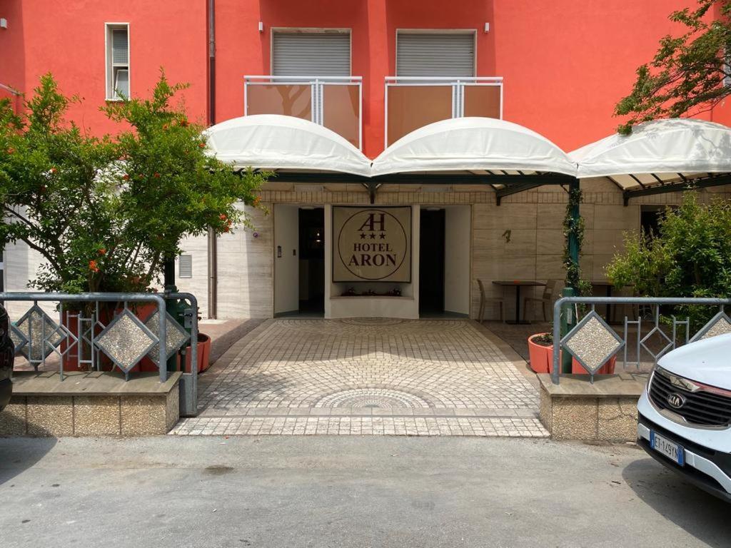 Aron Hotel Rimini Dış mekan fotoğraf