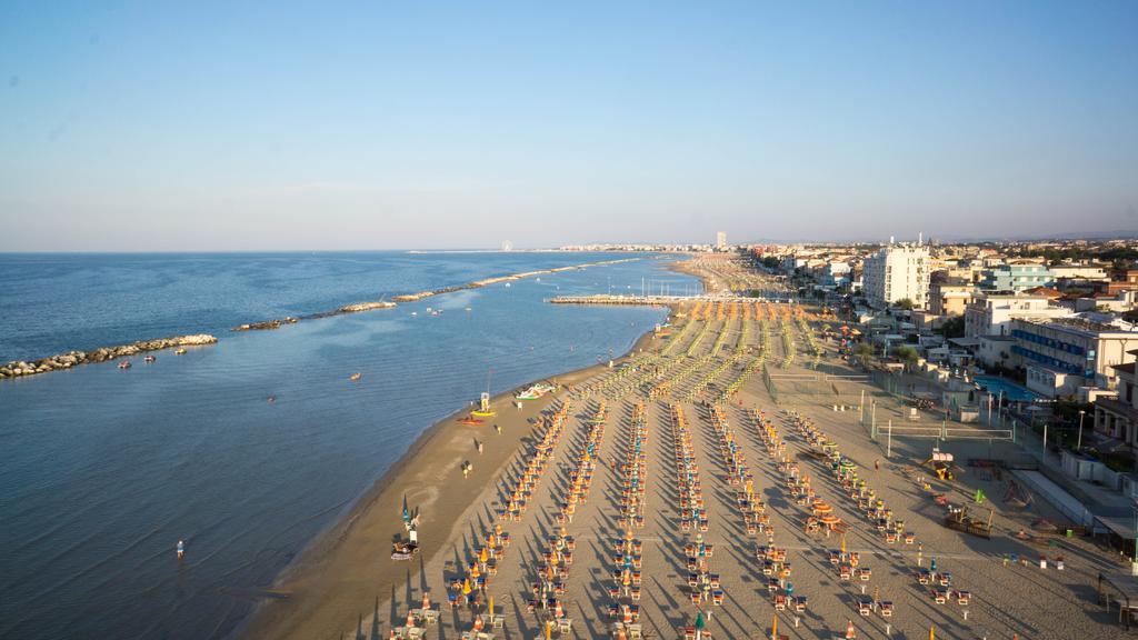 Aron Hotel Rimini Dış mekan fotoğraf
