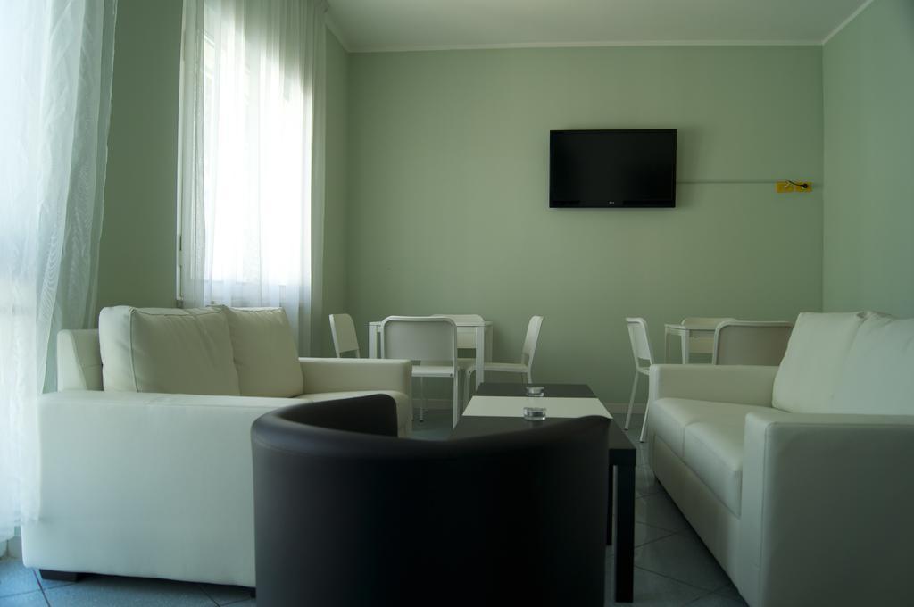Aron Hotel Rimini Dış mekan fotoğraf