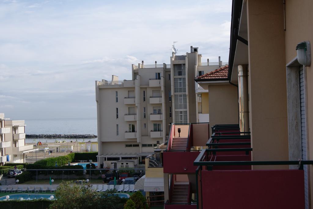Aron Hotel Rimini Dış mekan fotoğraf